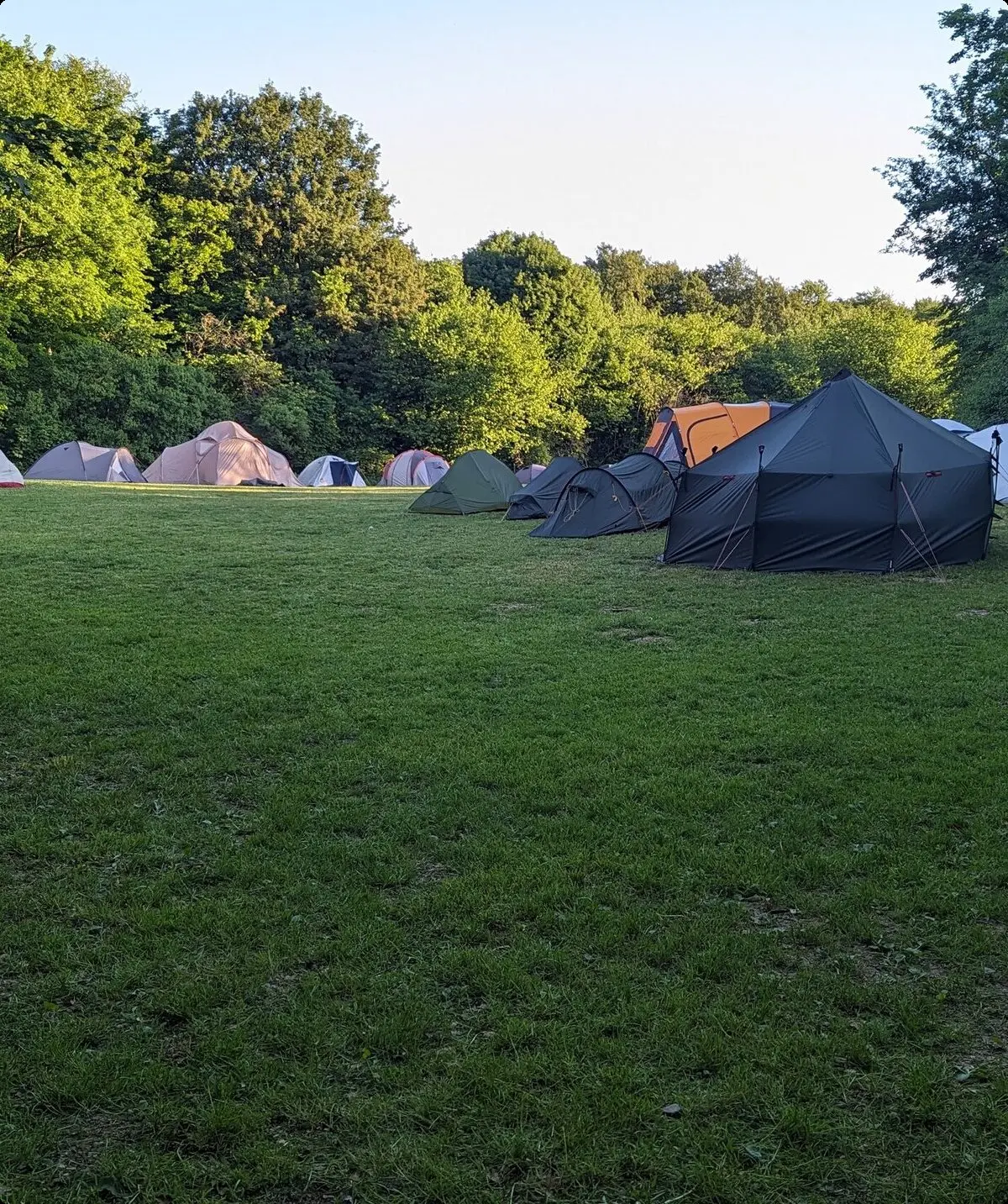 Zelte auf dem Ithzeltplatz | © Sascha Veeh