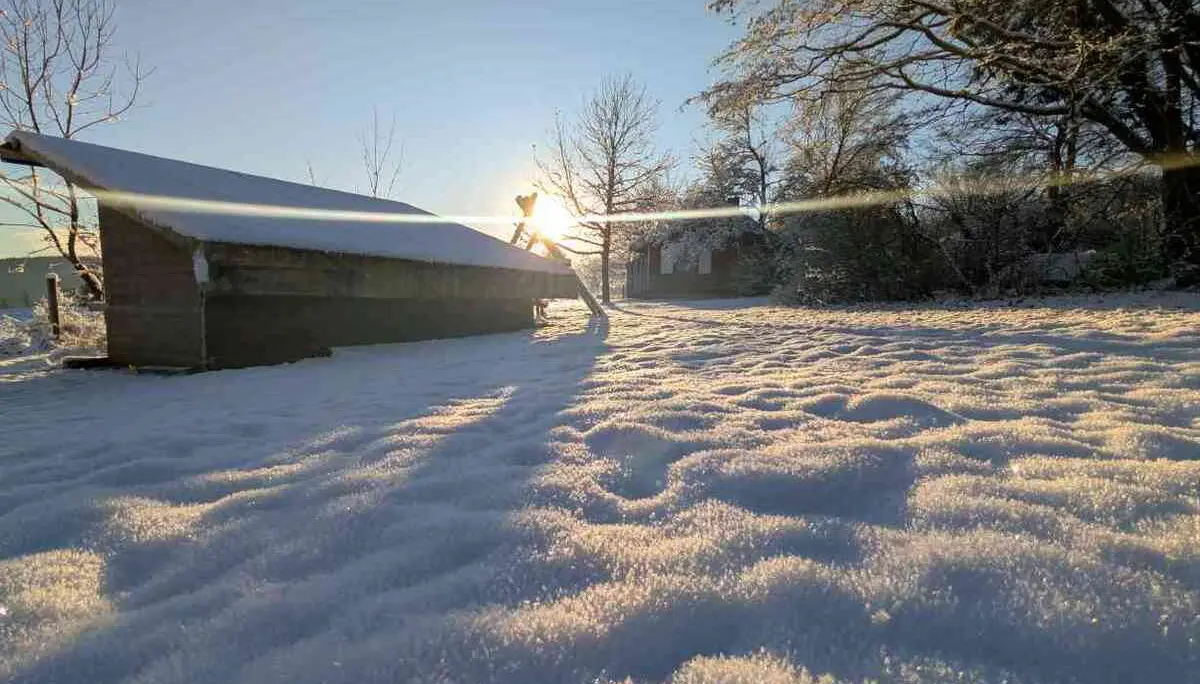 Biwakschachtel im Schnee | © Markus Golletz